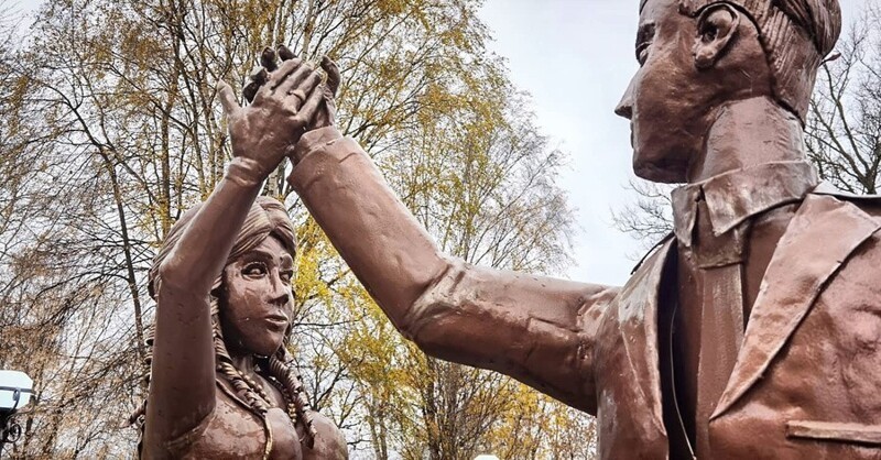 "Цирк уродцев": новые скульптуры в Нижегородской области стали посмешищем