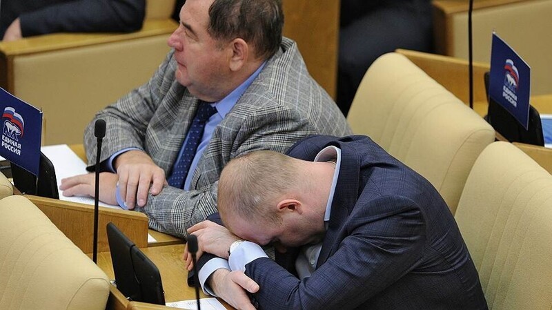 "Депутаты не высыпаются": Вассерман пожаловался на тяжелый график Госдумы