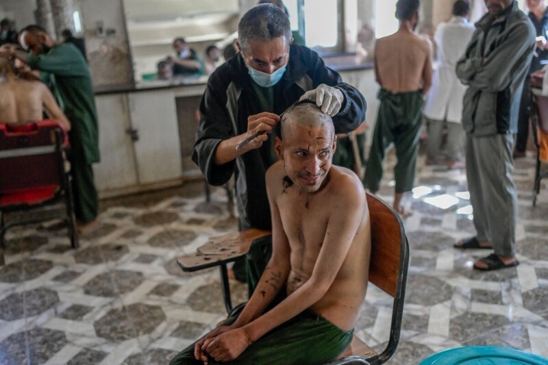 Талибан начал принудительно лечить наркоманов