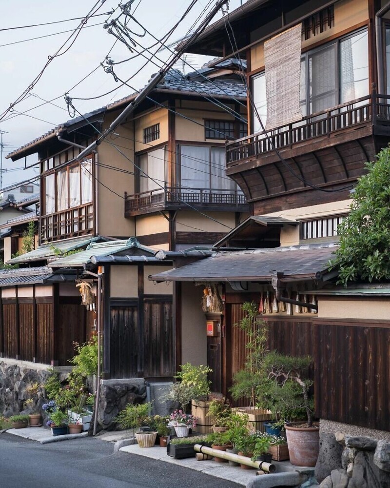 Старый домик на улице Нинэндзака, Киото