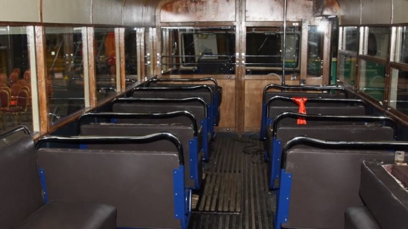 Реставрация заняла 4,5 года: в Санкт-Петербурге восстановили довоенный троллейбус ЯТБ-2
