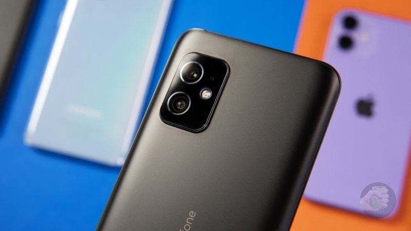 Обзор ASUS ZenFone 8: маленький и горячий