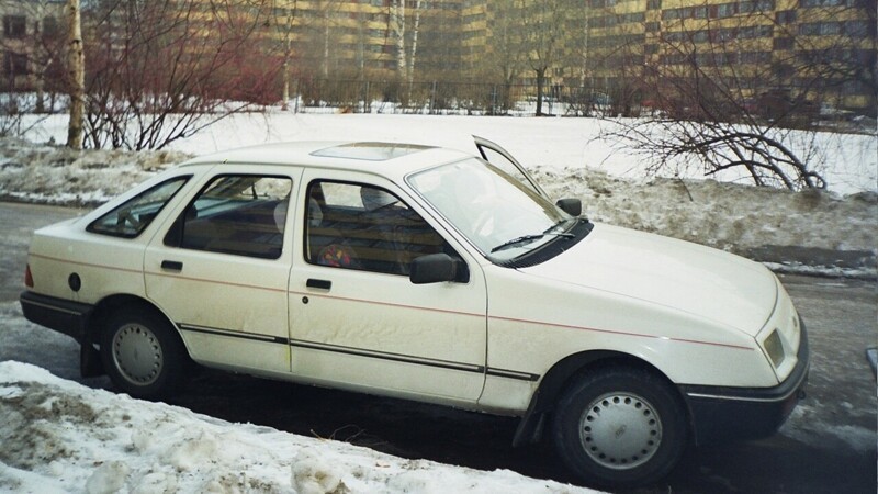 11. Ford Sierra. Санкт-Петербург, 1997-99 года