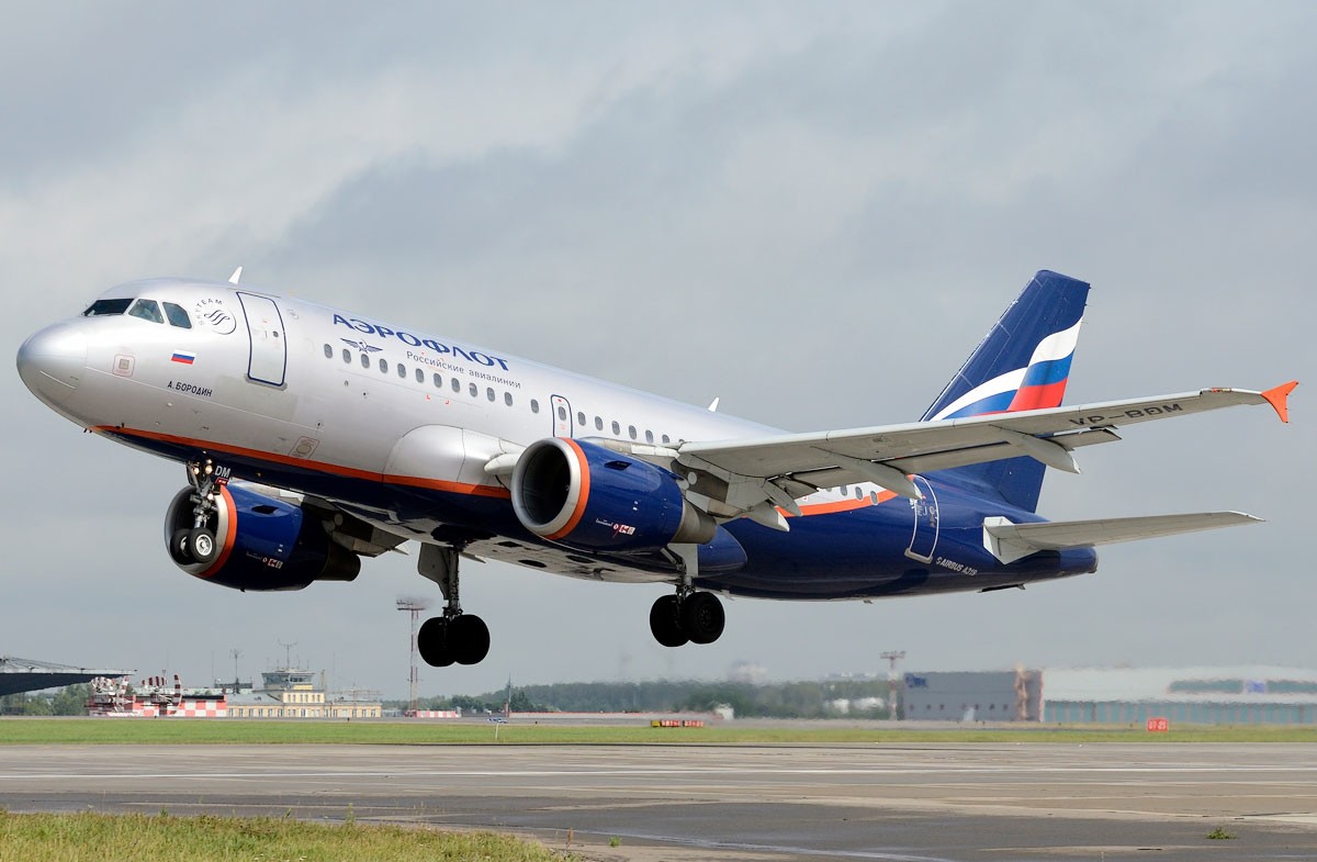 Санкции Европы против «Аэрофлота»: кому выгодны обвинения российской авиакомпании в участии в миграц