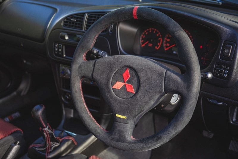 Mitsubishi Lancer Evo VI Tommi Makinen Edition в отличном состоянии - очень редкая жемчужина