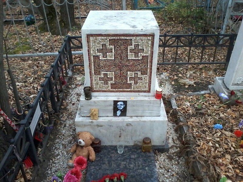 Рок мертв: где нашли последнее упокоение звезды русского рока?