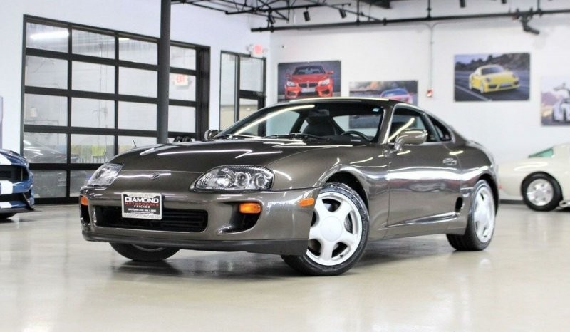 Toyota Supra 1993 года выпуска выставлена на продажу за колоссальную сумму