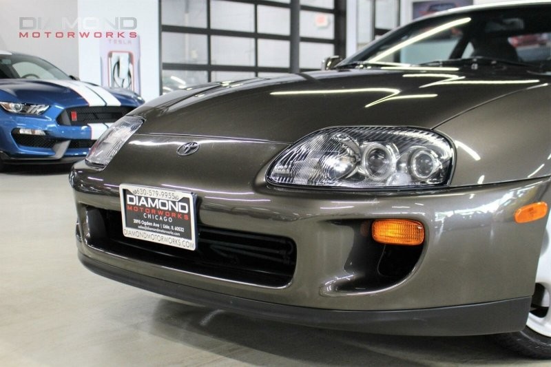 Toyota Supra 1993 года выпуска выставлена на продажу за колоссальную сумму