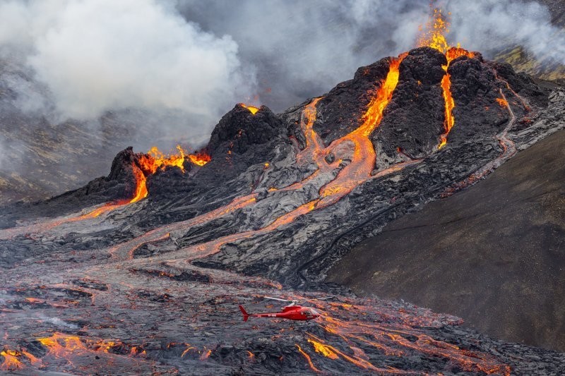 Вулканы Камчатки во всей своей невероятной мощи и красоте