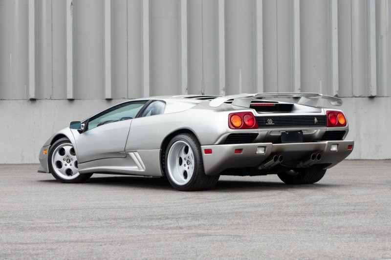Продается редкий суперкар Lamborghini Diablo SE30: таких было выпущено всего 150 единиц