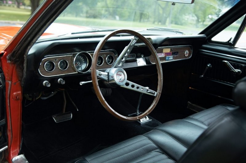 Пикап Ford Mustang 1966 года выпуска: кто-то превратил культовый пони-кар в рабочую лошадку