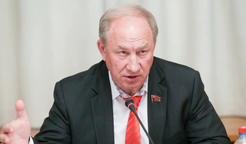Коммунист Рашкин лишился депутатской неприкосновенности из-за дела о незаконной охоте