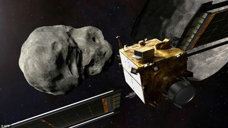 Корабль НАСА врежется в астероид, спасая планету