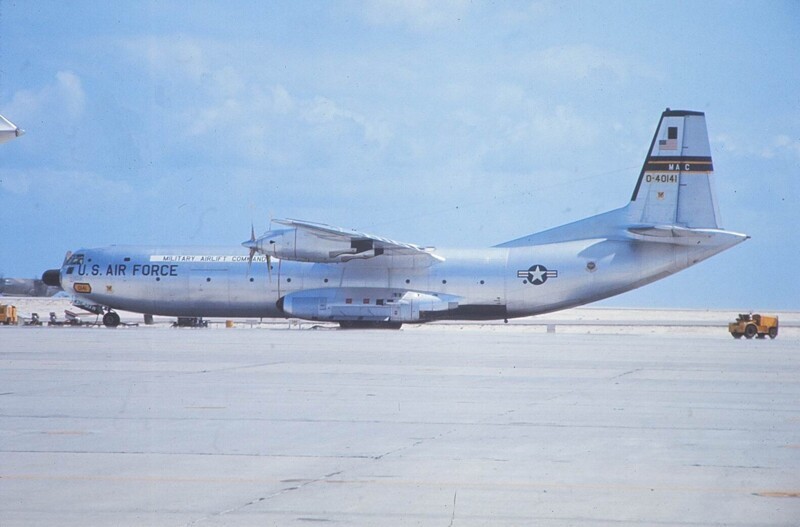 Американский тяжелый военно-транспортный самолет С-133 во Вьетнаме, 1960-е годы
