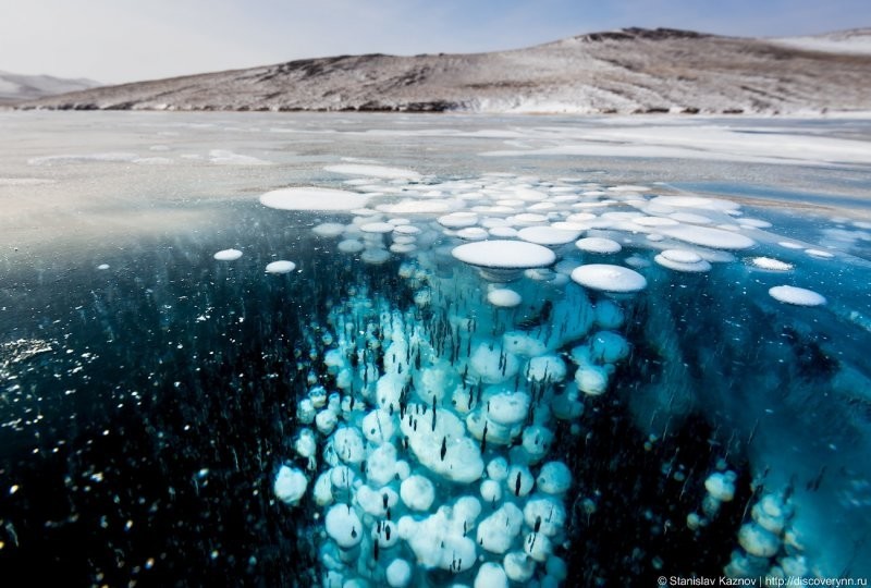 Метановые пузыри на Байкале: откуда они взялись и почему опасны?