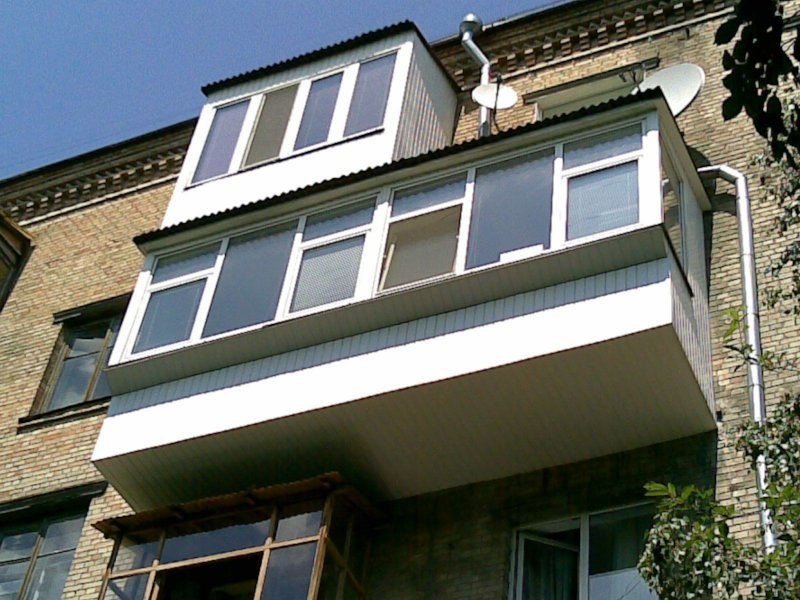 Штраф за остекление балкона