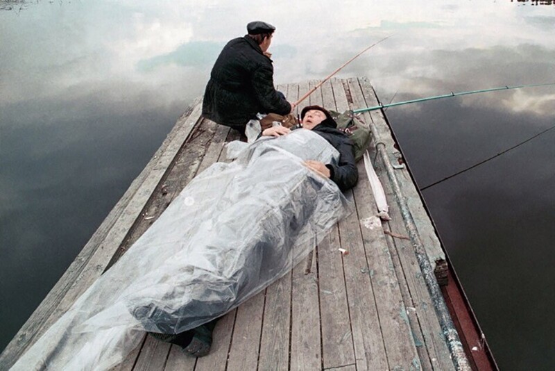 На рыбалке. Фото Юрий Абрамочкин, 1990-е