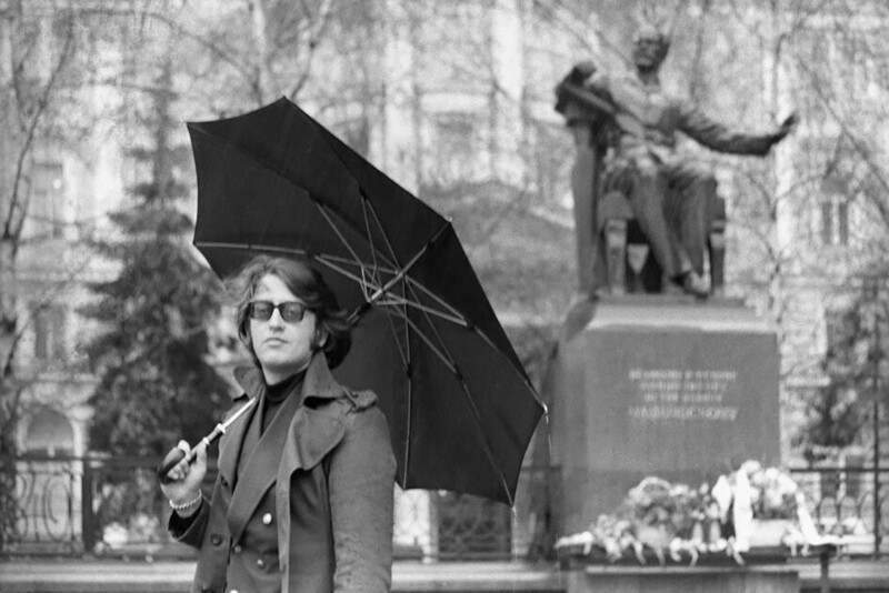 Певец, автор песен, композитор Александр Градский. Фото Юрия Абрамочкина, 1967 год