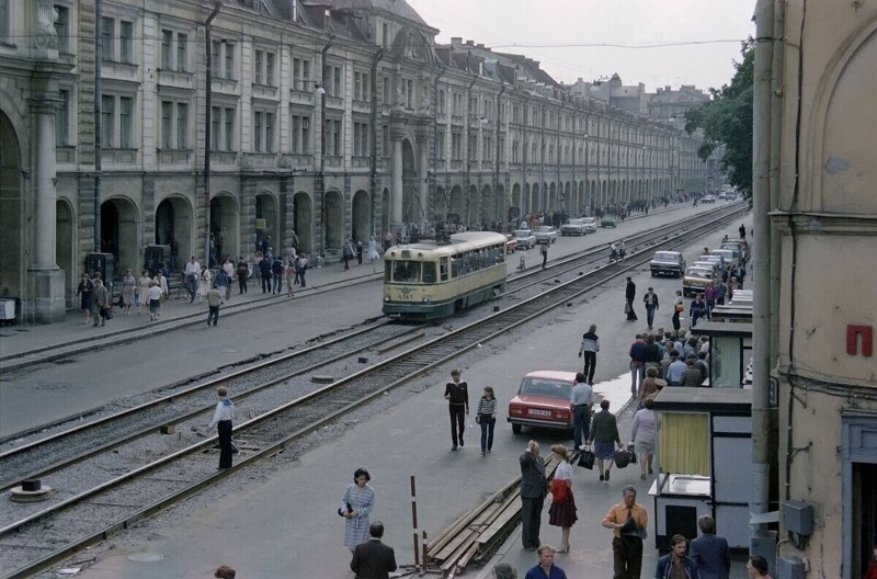 Прогулка по Ленинграду 1985 года