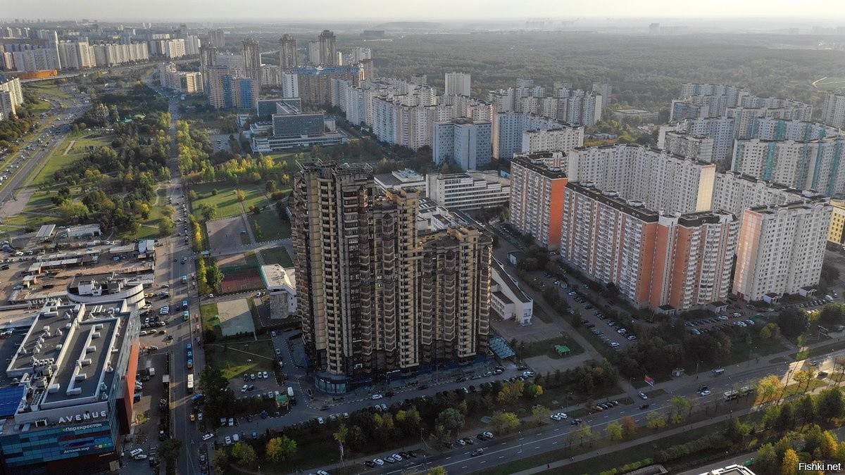 Р н западный. Тропарёво-Никулино район. Тропарево Никулино парк Юго Западная. Ленинский проспект Тропарево-Никулино. Новостройки Тропарево Никулино.