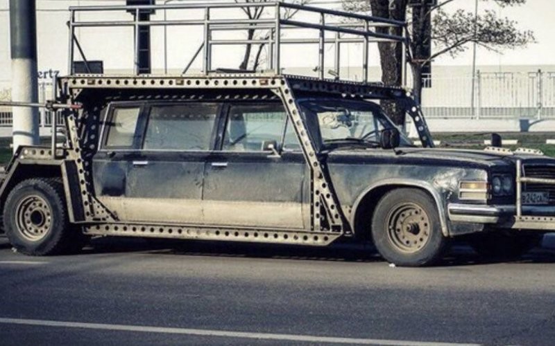 Редкая модификация советского лимузина ЗИЛ-4104 для съемок кинофильмов