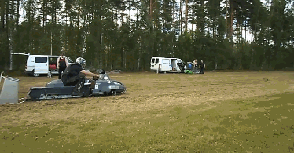 Подборка ГИФок с автомобилями и мотоциклами