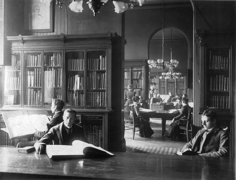 Ретро-фото библиотеки Цинциннати, которую снесли в 1955 году