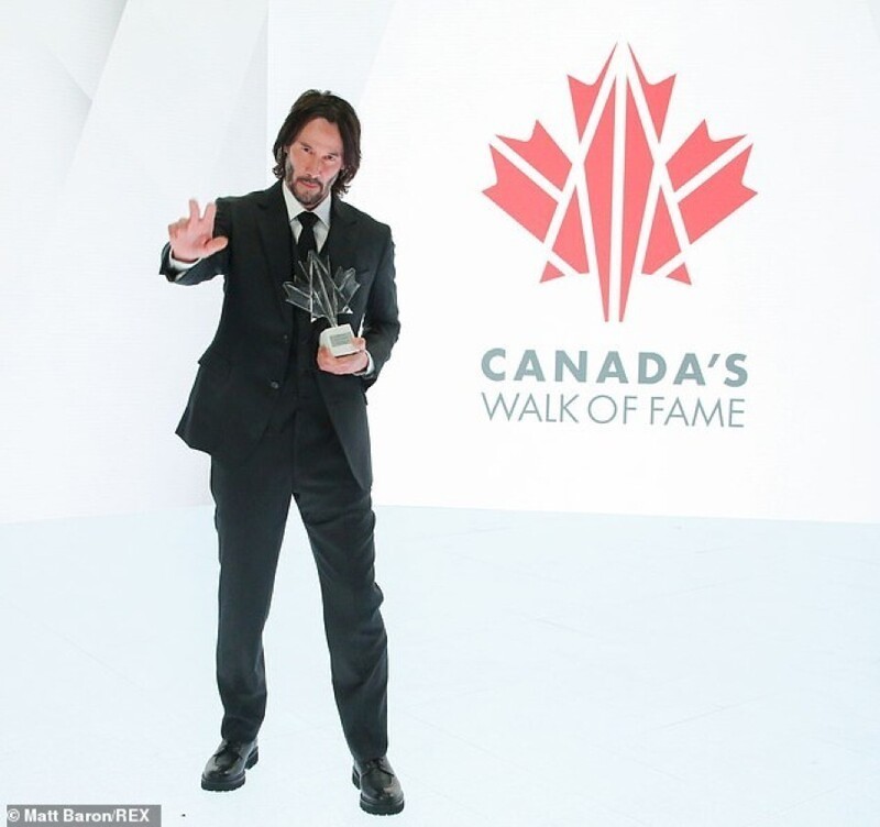 Киану Ривз получил звезду на Аллее славы Канады