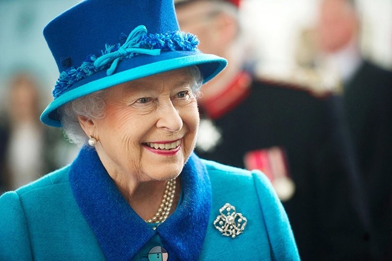 Все могут короли: какие полномочия у Елизаветы II
