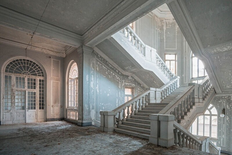 Дворцовая лестница, Италия
