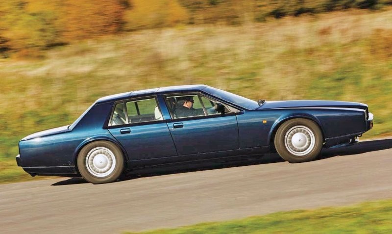 Aston Martin Lagonda — экстравагантный любимец шейхов, а также один худших автомобилей всех времен