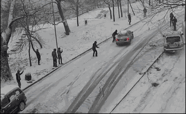 Гифки с автомобилями и мотоциклами Гифки с автомобилями и мотоциклами