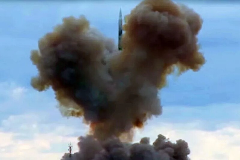 Проведен успешный пуск ракеты комплекса «Авангард».