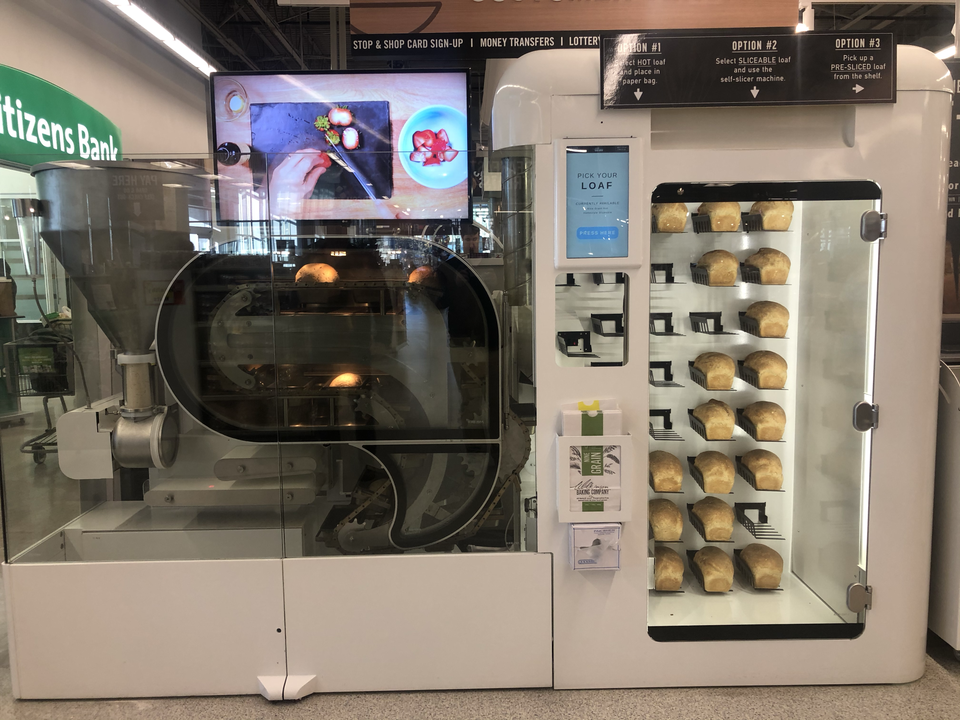 Автоматическая хлебопечка, которая показывает, во сколько бы приготовлен каждый кусочек хлеба