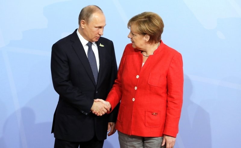 Мамочка ушла: чего вы не знали об Ангеле Меркель и ее связях с Россией
