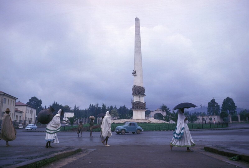 АФРИКА  Аддис-Абеба, фотограф Harrison Forman, 1961: