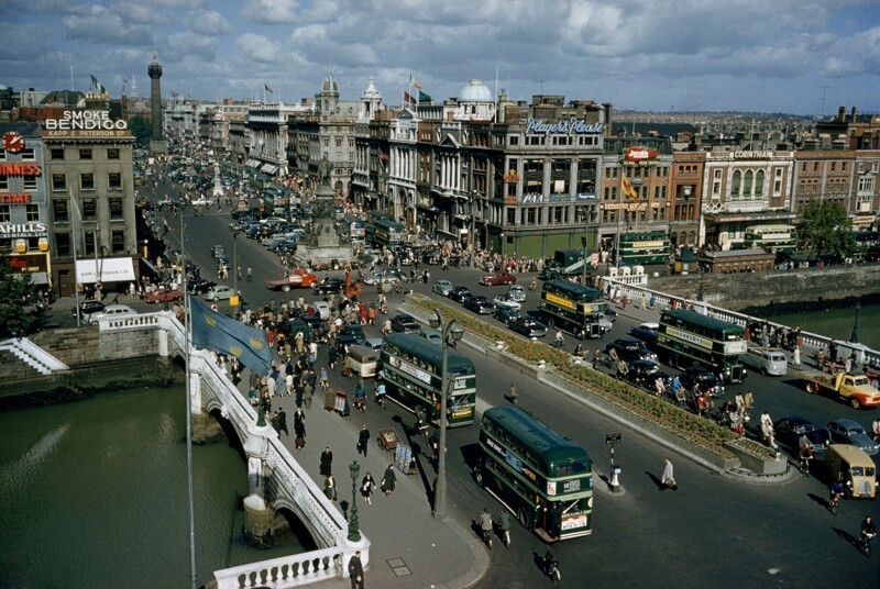 Главная улица Дублина O'Connell Street, фотограф Robert Sisson, 1961: