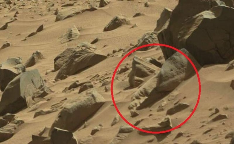 Еще одно лицо на Марсе