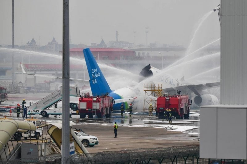 В китайском аэропорту сгорел российский Ту-204