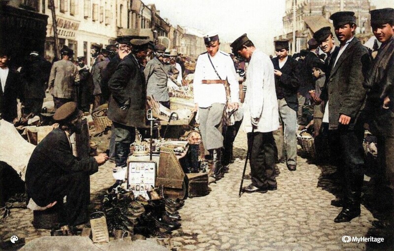 Полицейские на рынке  1903 год