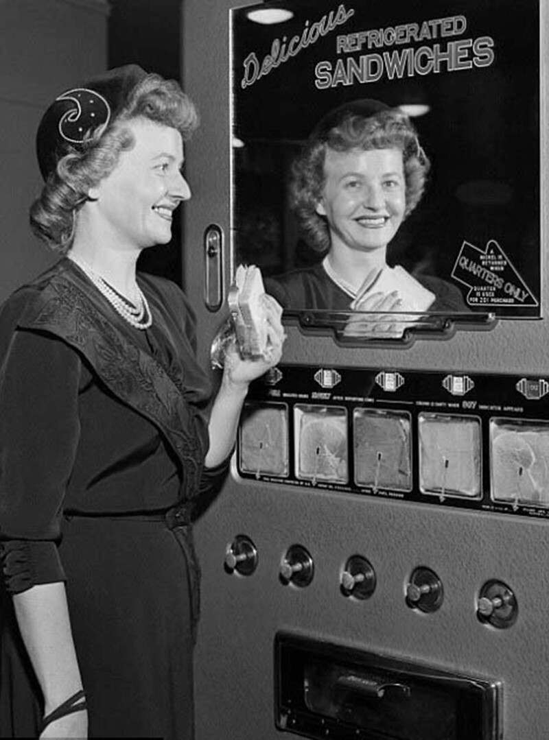 Удивительные торговые автоматы 1920-1960-х годов