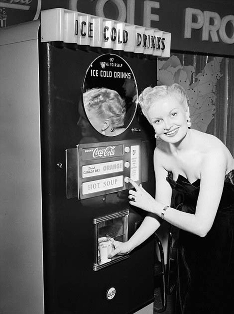 Удивительные торговые автоматы 1920-1960-х годов