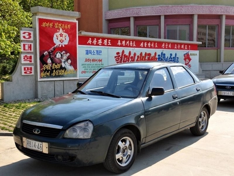 «Лада Приора» в Северной Корее: откуда там столько российских автомобилей?