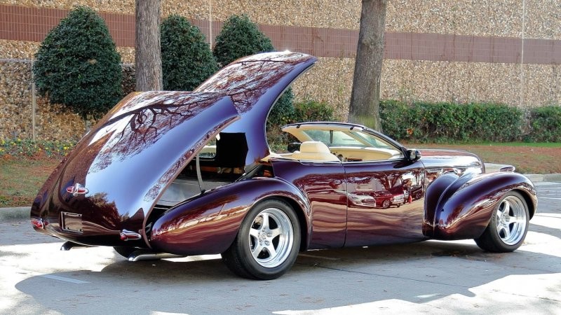 Шоу-кар Buick Blackhawk — потрясающее чудо дизайна и производительности отправляется на аукцион