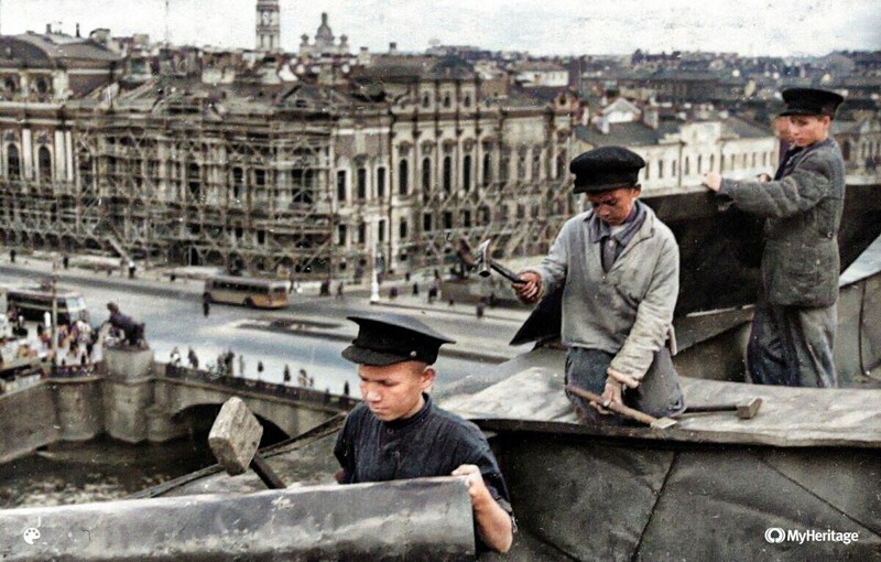 Первый год мирной жизни. Цветные снимки Ленинграда в 1945 году. Фото раскрашены с помощью нейросети