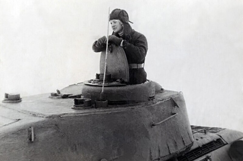 Как "танковый бандит" Бочковский перенес 17 операций, 5 раз горел в танке, уничтожил 36 машин и стал Героем Советского Союза?