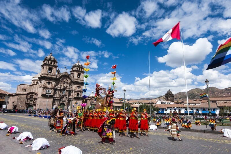 День основания Лимы – Перу ??