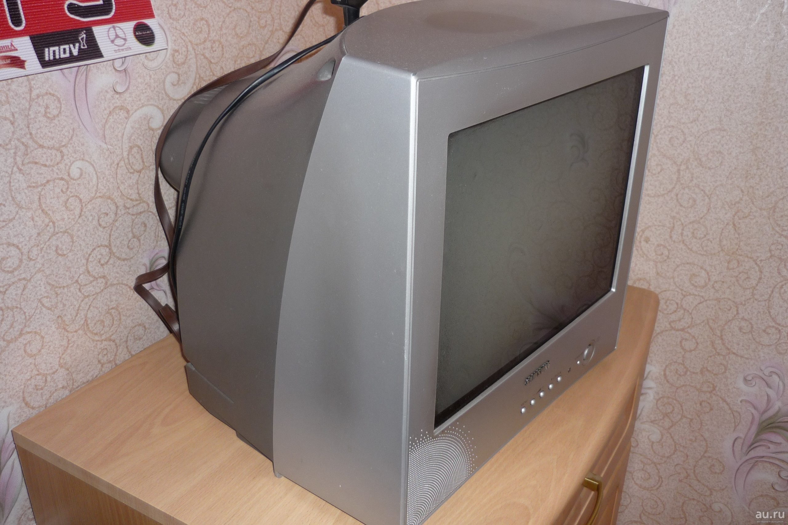 Авито брянск телевизоры. Телевизор самсунг старый кинескопный. Samsung 21 дюйм кинескопный. Телевизор Sharp ЭЛТ 21 дюйм. ЭЛТ телевизор Sharp 21 дюймов.