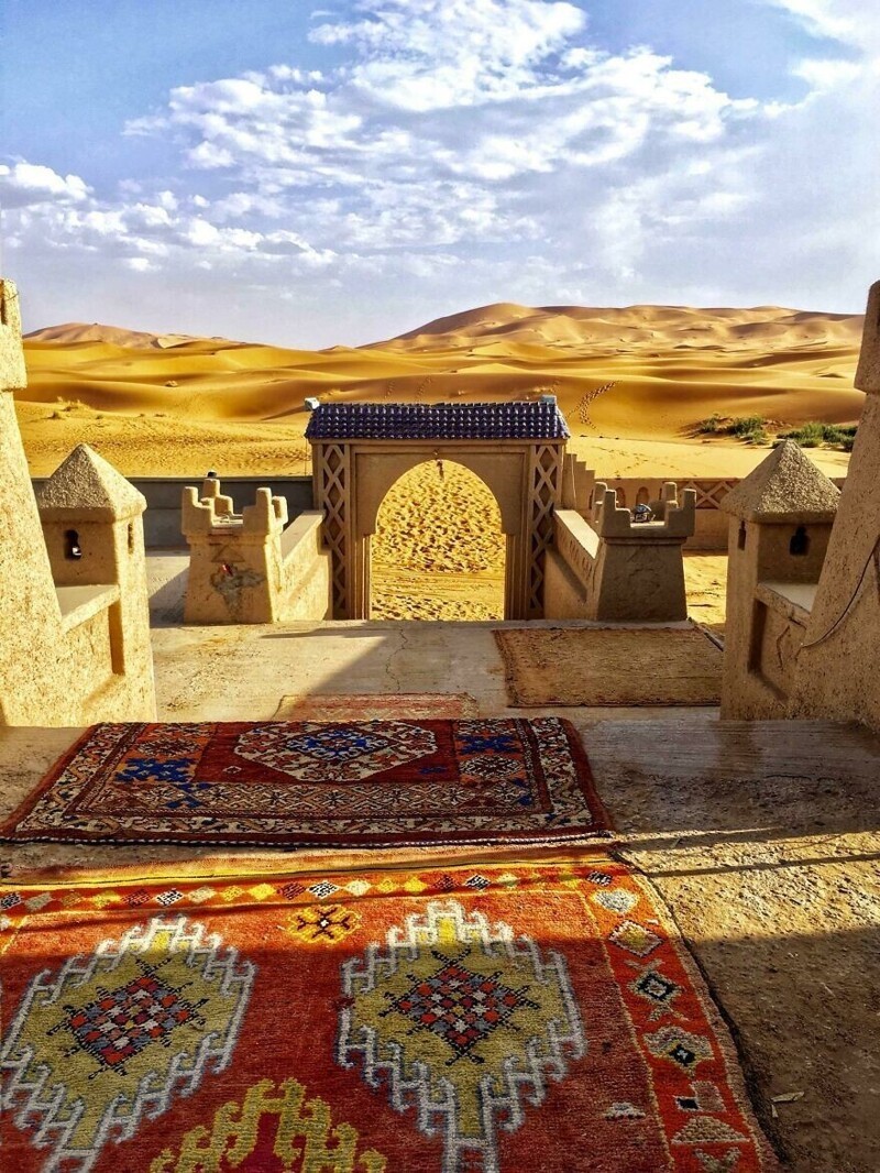 18. "Сделала этот снимок в Сахаре в Марокко"