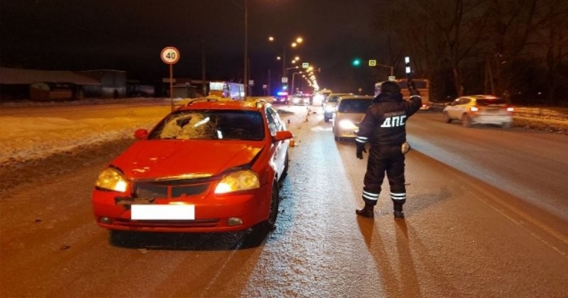 Авария дня. Смертельная попытка перейти дорогу на красный свет в Нижнем Тагиле